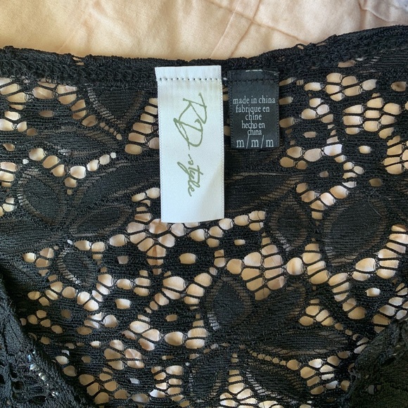 All lace bodysuit - Picture 3 of 3